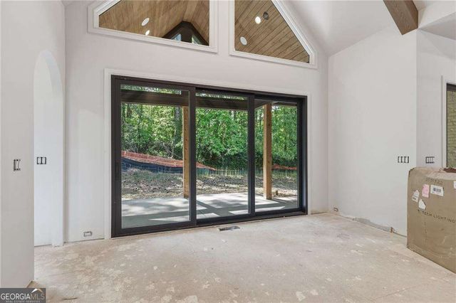 720 Edgewater Trail, Atlanta, GA 30328