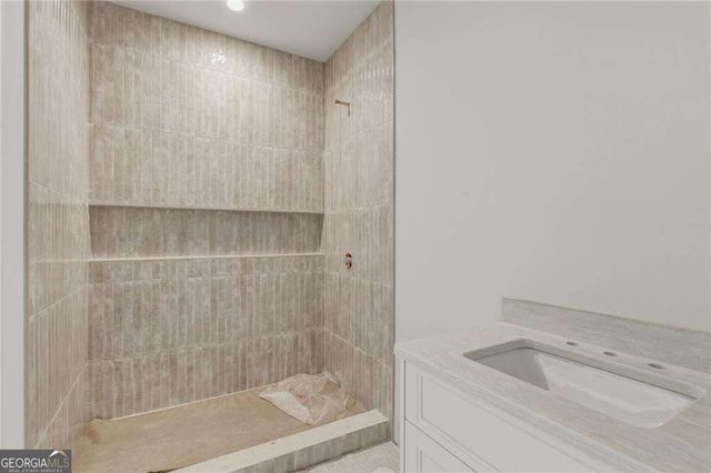 720 Edgewater Trail, Atlanta, GA 30328