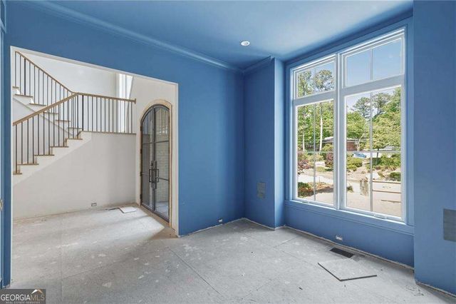 720 Edgewater Trail, Atlanta, GA 30328