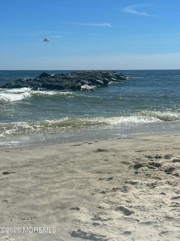 709 Ocean Avenue N 33, Avon-by-the-sea, NJ 07717
