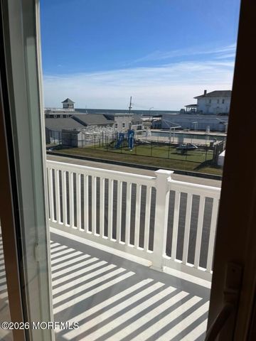 709 Ocean Avenue N 33, Avon-by-the-sea, NJ 07717