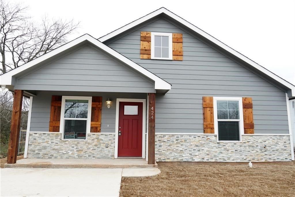 424 E Nelson Street, Denison, TX 75021