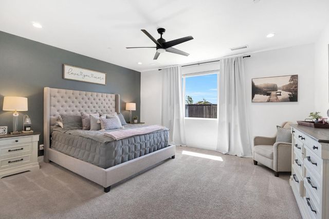 1020 Treasure Hills Drive, Madera, CA 93636
