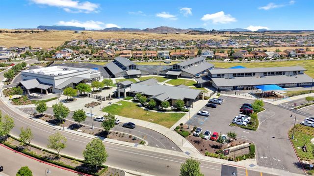 1020 Treasure Hills Drive, Madera, CA 93636