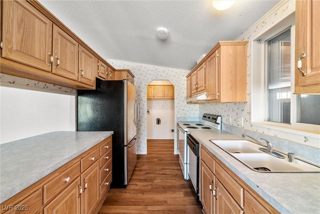 761 West Black Street, Pahrump, NV 89060