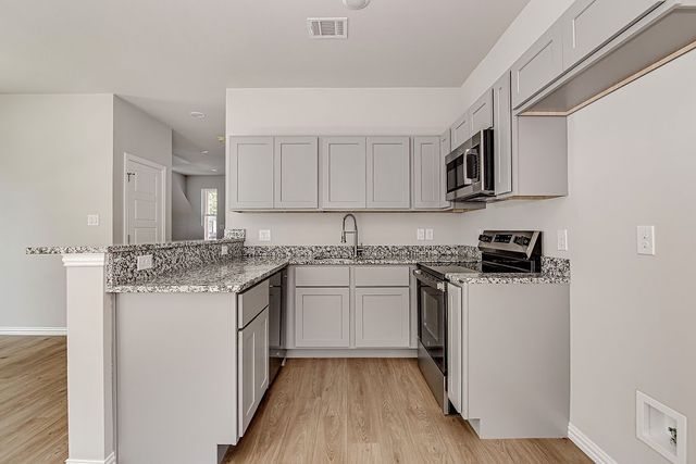 3121 Lumber Street, Fort Worth, TX 76112