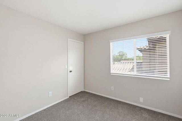 11239 W ROMA Avenue, Phoenix, AZ 85037