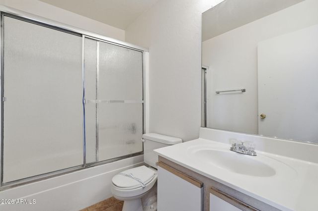 11239 W ROMA Avenue, Phoenix, AZ 85037