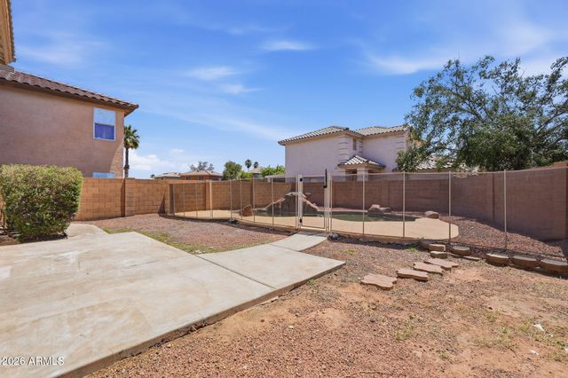 11239 W ROMA Avenue, Phoenix, AZ 85037