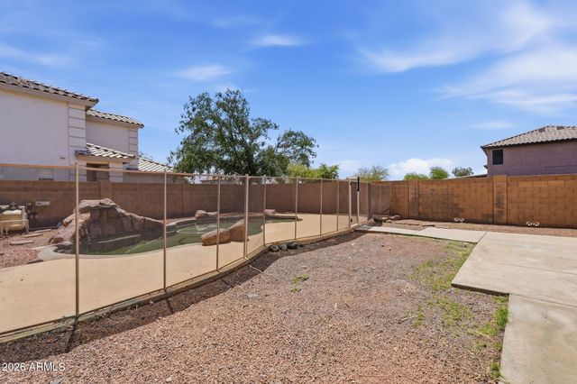 11239 W ROMA Avenue, Phoenix, AZ 85037