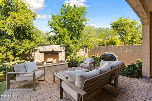 4622 E CASITAS DEL RIO Drive, Phoenix, AZ 85050