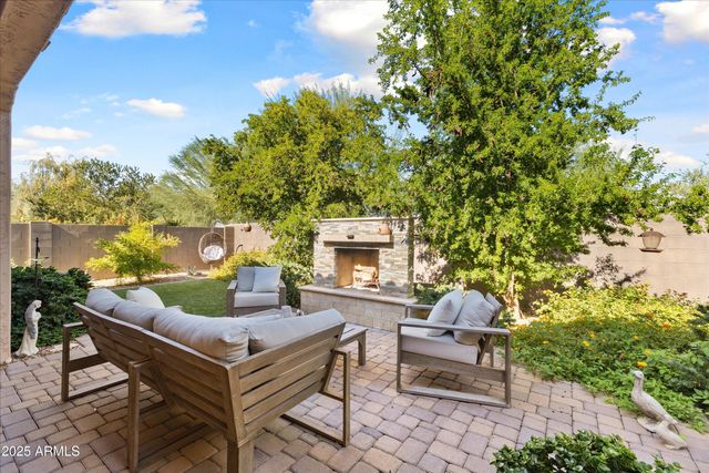 4622 E CASITAS DEL RIO Drive, Phoenix, AZ 85050