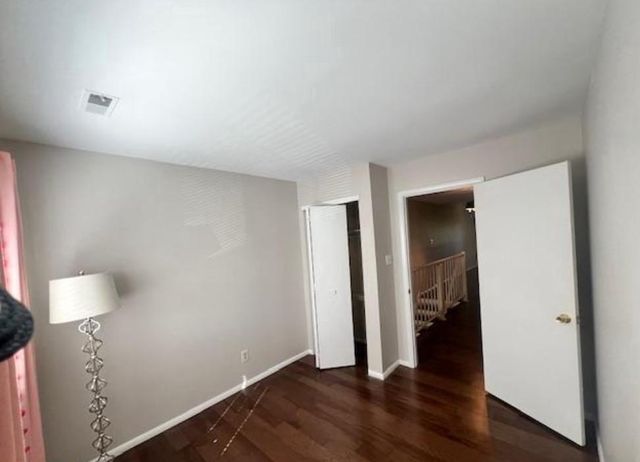 106-B CYPRESS POINT CIR, Mount Laurel, NJ 08054