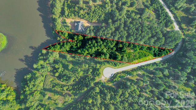 2198 Inlet Shore Road NE 28, Connelly Springs, NC 28612