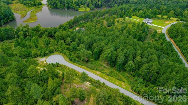 2198 Inlet Shore Road NE 28, Connelly Springs, NC 28612