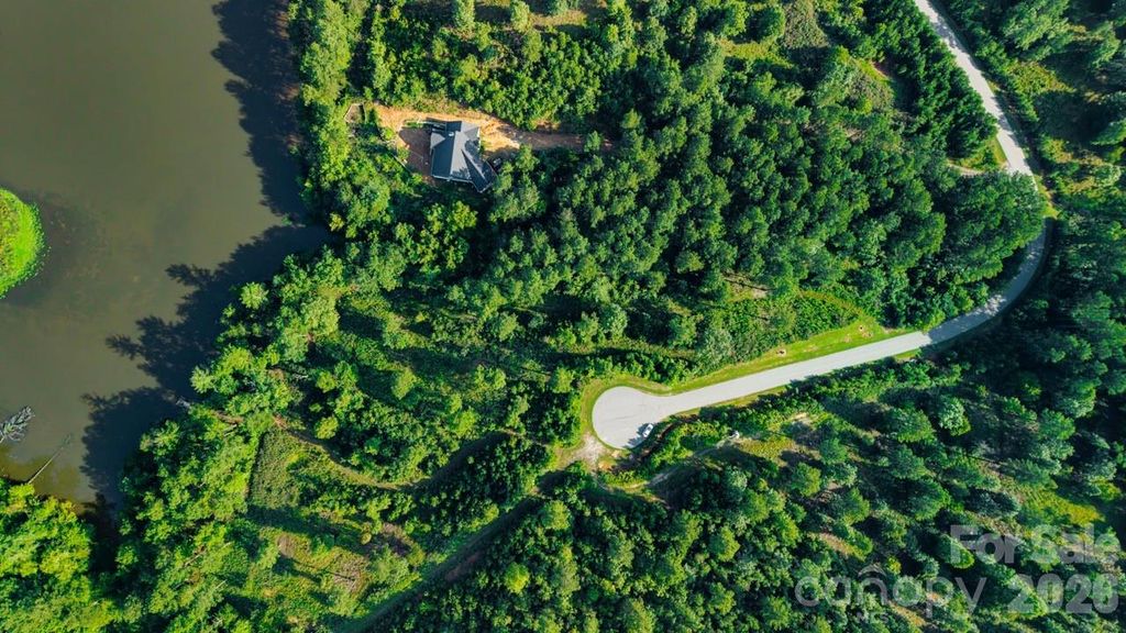 2198 Inlet Shore Road NE 28, Connelly Springs, NC 28612