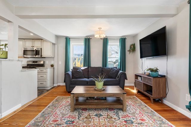 8 Hitch, Fairhaven, MA 02719