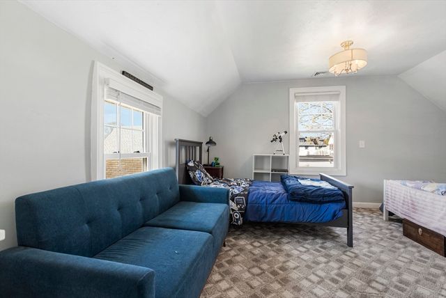 8 Hitch, Fairhaven, MA 02719