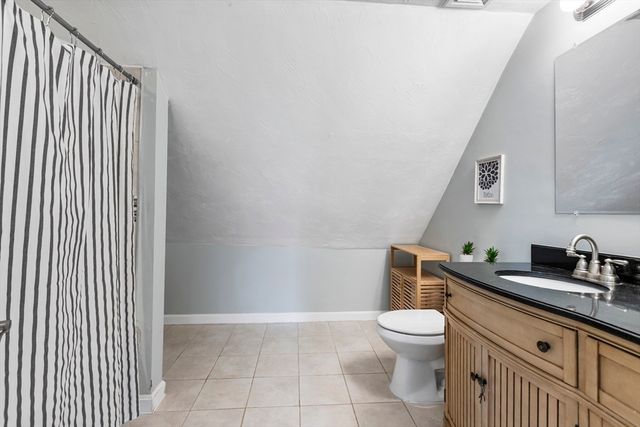 8 Hitch, Fairhaven, MA 02719