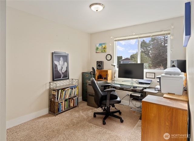 801 Livingston Bay Shore Drive, Camano Island, WA 98282