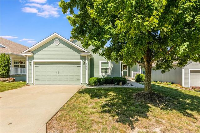 17012 E 46th Street Court S, Independence, MO 64055