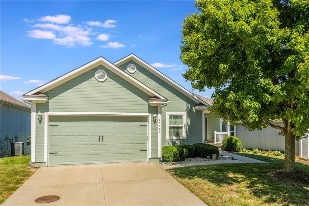 17012 E 46th Street Court S, Independence, MO 64055