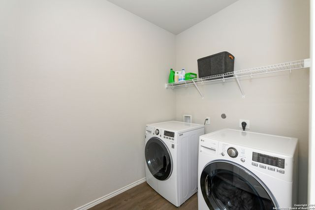 318 Saiga Dr, New Braunfels, TX 78130