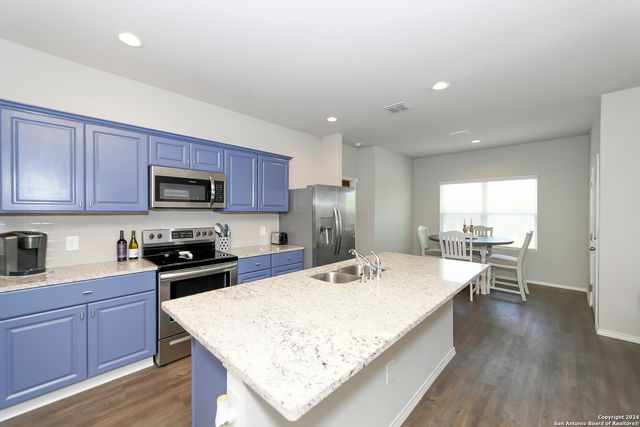 318 Saiga Dr, New Braunfels, TX 78130