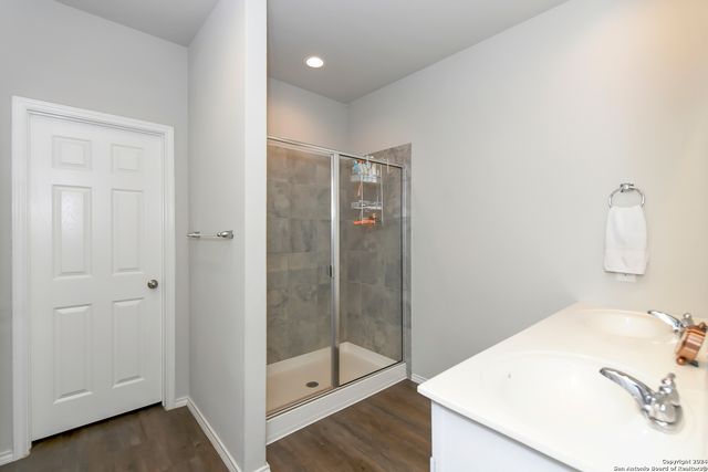 318 Saiga Dr, New Braunfels, TX 78130
