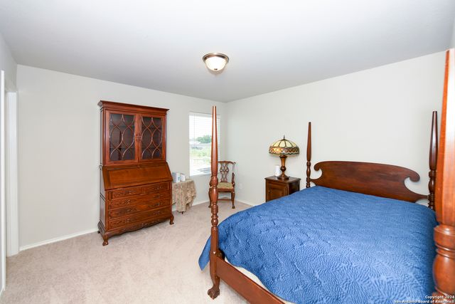 318 Saiga Dr, New Braunfels, TX 78130