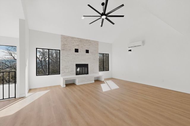 5 Pine Tree Court, Cedar Crest, NM 87008