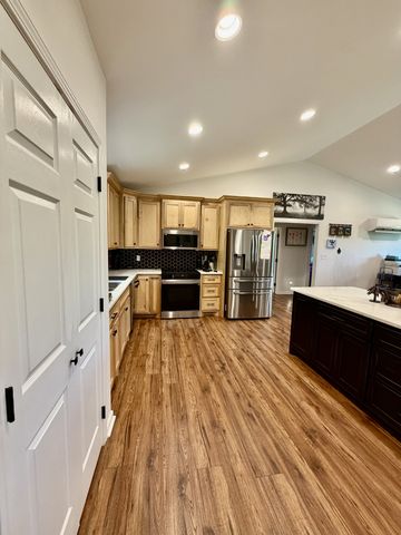 3 Harrison Rd, Five Points, TN 38457