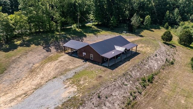 3 Harrison Rd, Five Points, TN 38457