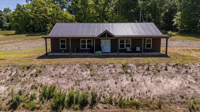 3 Harrison Rd, Five Points, TN 38457