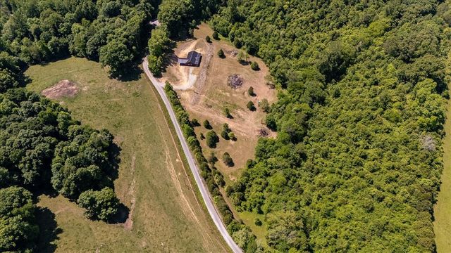 3 Harrison Rd, Five Points, TN 38457