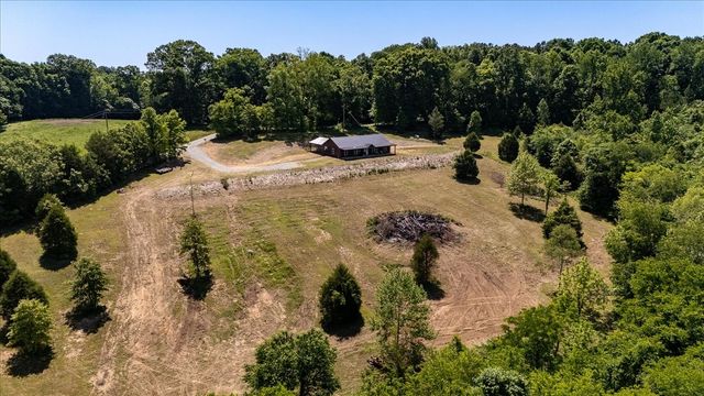 3 Harrison Rd, Five Points, TN 38457