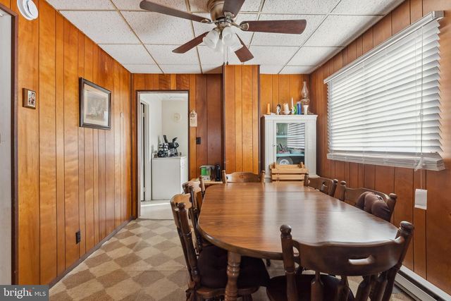 125 W 1ST AVE, North Wildwood, NJ 08260