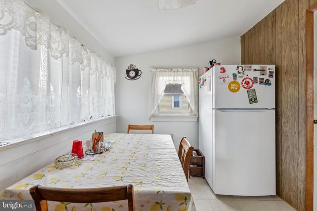 125 W 1ST AVE, North Wildwood, NJ 08260