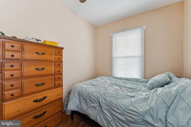 125 W 1ST AVE, North Wildwood, NJ 08260