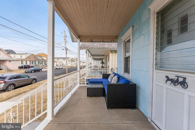 125 W 1ST AVE, North Wildwood, NJ 08260