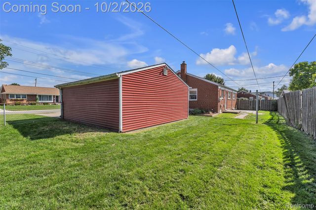 6725 Elizabeth Street, Garden City, MI 48135