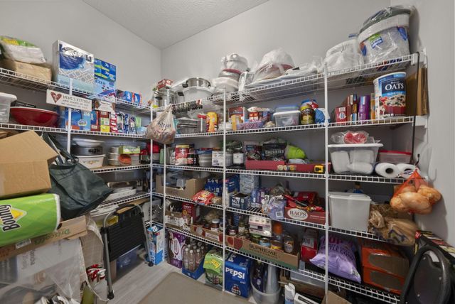2836 Basil Drive, Delaware, OH 43015