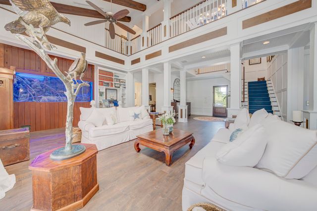 5270 Pennock Point Road, Jupiter, FL 33458
