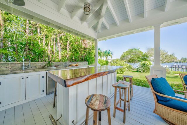 5270 Pennock Point Road, Jupiter, FL 33458