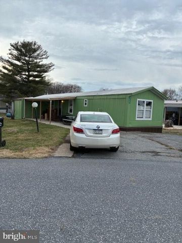 305 PALM CITY PARK, Annville, PA 17003