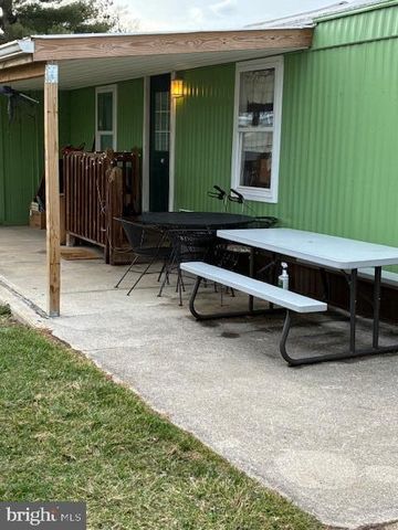 305 PALM CITY PARK, Annville, PA 17003