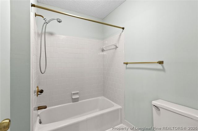 2944 Wedgeview Drive, Fayetteville, NC 28306