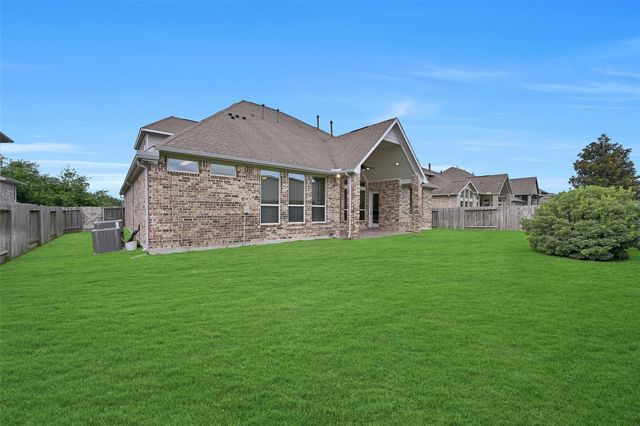 1321 Summer Field Lane, Friendswood, TX 77546