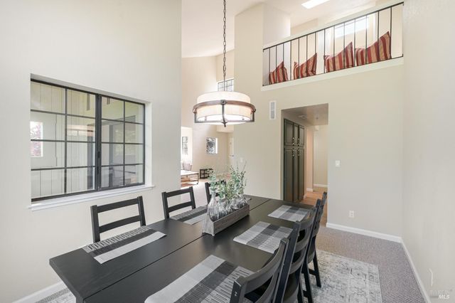 194 Pelican Ln, Novato, CA 94949