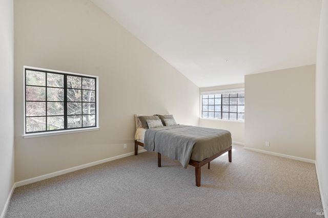 194 Pelican Ln, Novato, CA 94949